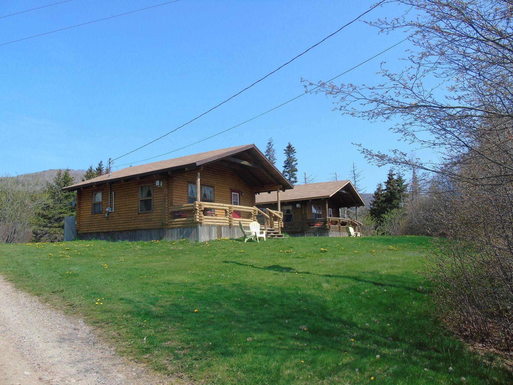 Cajun Cedar Log Cottages Margaree Forks Exterior photo